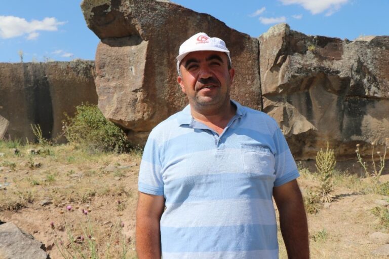 Bu kayayı gören bir daha bakıyor