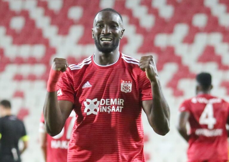 Sivasspor’un gol yükünü Yatabare sırtladı