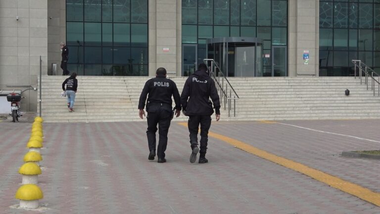 Kırıkkale’de koca dehşeti: Boşanma davasının olduğu gün eşini bıçakladı