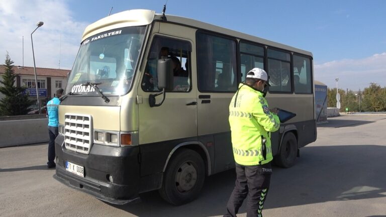 43 ilin geçiş güzergahında sıkı ‘korona virüsü’ denetimi: Toplu taşıma araçları tek tek durduruldu