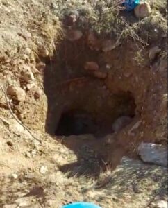 Komşu ilden gelip kaçak kazı yaparken suçüstü yakalandılar