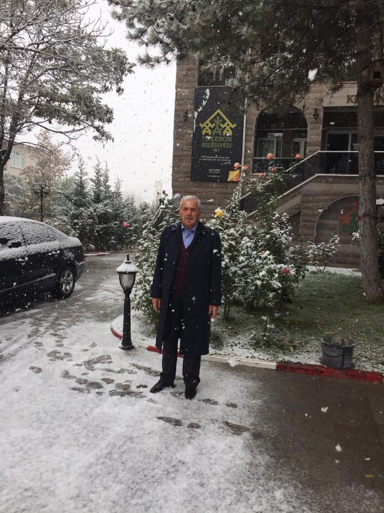 Meteoroloji uyarmıştı: Kırıkkale’ye mevsimin ilk karı yağdı