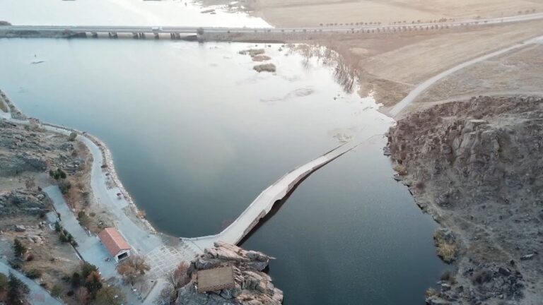 Selçuklu yadigarı Çeşnigir Köprüsü ve Kanyonu sessizliğe büründü