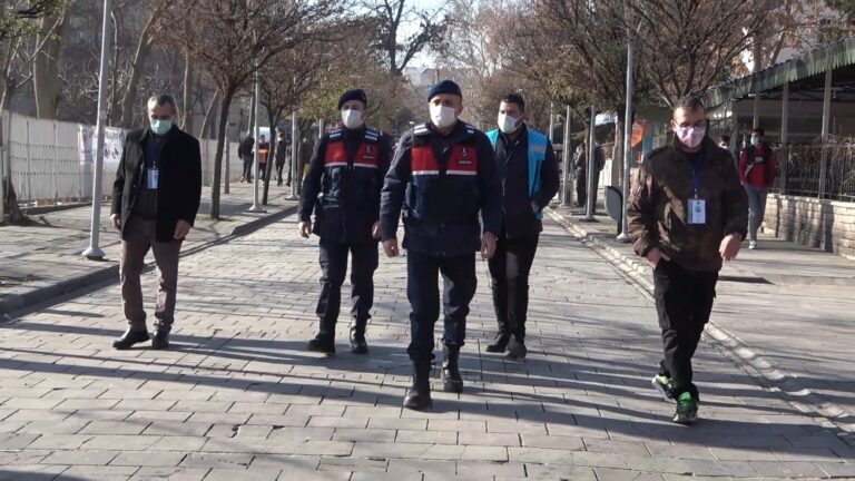 Korona virüs tedbirleri arttırıldı, vakalar düştü: Risk haritası normale dönüyor