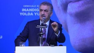 Hayati Yazıcı’dan Kılıçdaroğlu’na ‘sözde cumhurbaşkanı’ yanıtı: ‘Aziz millete hakarettir’