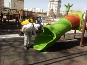Kırıkkale’de oyun grupları dezenfekte ediliyor