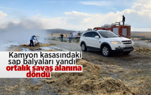 Kırıkkale’de seyir halindeki kamyonun kasasındaki sap balyaları yandı