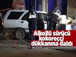 Alkollü sürücü kokoreççi dükkanına daldı