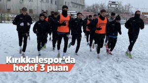 Kırmızı lacivertlilerde hedef 3 puan