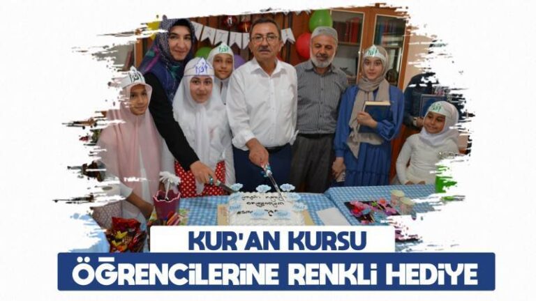 Kur’an kursu öğrencilerine renkli hediye 