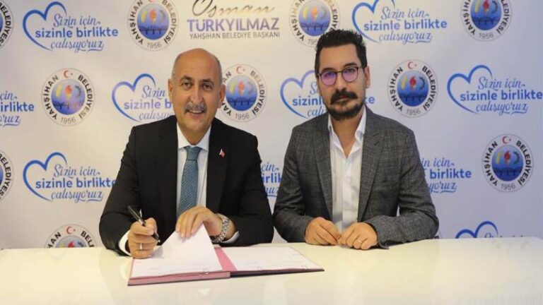 Türkyılmaz’dan Sanata Dair İmza