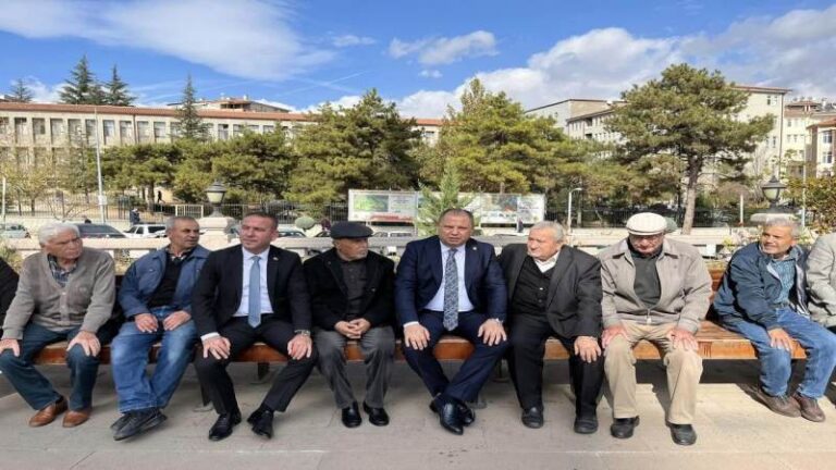 Kırıkkale Milletvekili Av. Halil Öztürk vatandaşlarla bir araya geldi