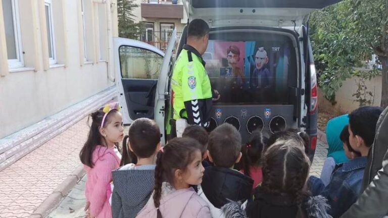 Kırıkkale’de Anaokulu öğrencilerine trafik eğitimi verildi