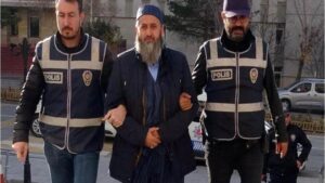 Atatürk’e hakaret eden dönerci “Hacı” serbest!