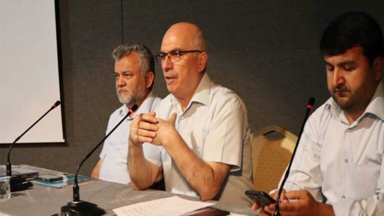 Kırıkkale’de ‘Bir Yetime Aile Olmak’ konulu panel düzenlendi
