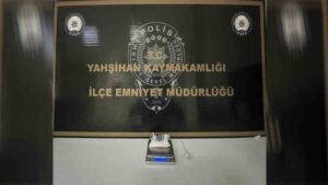 Yenişehir’de metamfetamin ve payp ele geçirildi