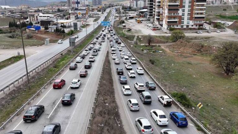 Araç kullananlara müjde! Zorunluluk kalkıyor