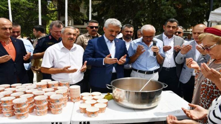 Hasandede Köyünde aşure birlikteliği