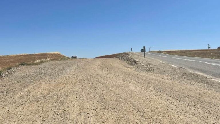 Sulakyurt-Balışeyh yolu yeniden başladı