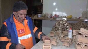 Çocuklar için üretim yapıyor