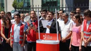 CHP’den  Instagram’ın kapatılmasına tepki