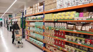 Ticaret satış hacmi azaldı