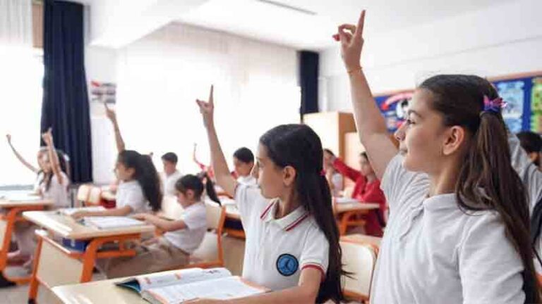 Kırıkkale’de okuyan erkek ve kadın sayısı eşit