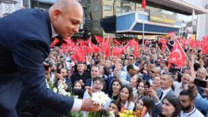 Önal: “Cumhuriyetimiz kararlılıkla 101 yılı geride bıraktı”