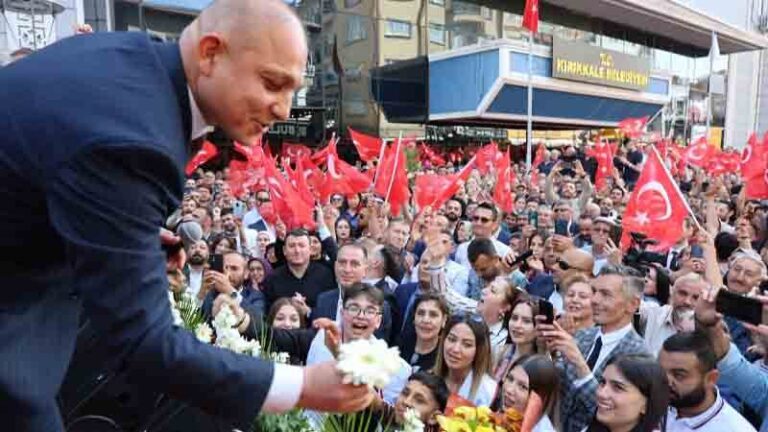 Önal: “Cumhuriyetimiz kararlılıkla 101 yılı geride bıraktı”