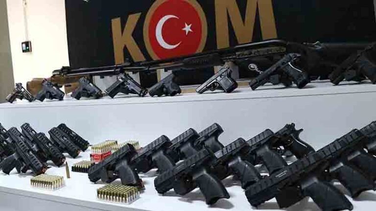 Kırıkkale’de silah kaçakçılarına operasyon!