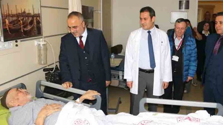 Sağlık Hizmetlerini, İhtiyaçlara Göre Şekillendiriyoruz