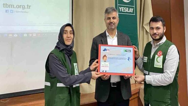 Yeşilay’dan Teknoloji Bağımlılığı Alarmı