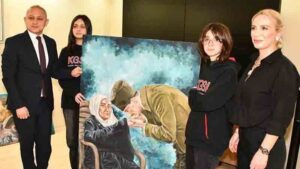 Geleceğin sanatçıları Atatürk’ü tabelalara yansıttı