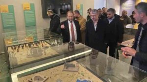 Yıldırım, Külliyeye hayran kaldı