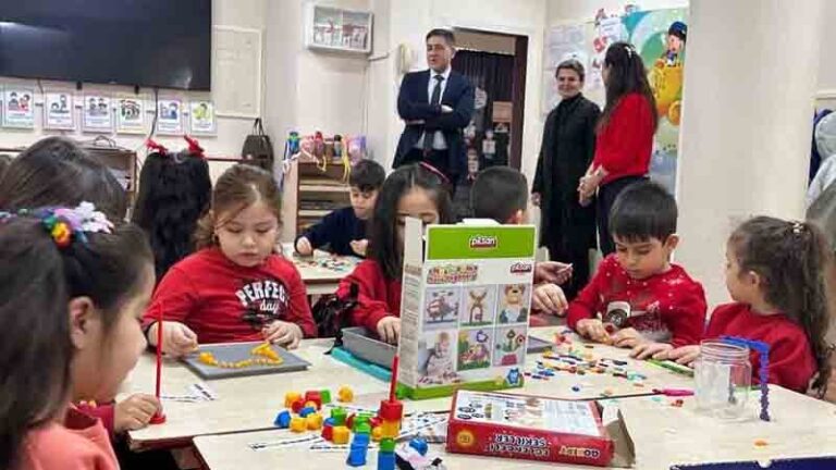 Geleceğin mimarı minik kalplerle buluştu