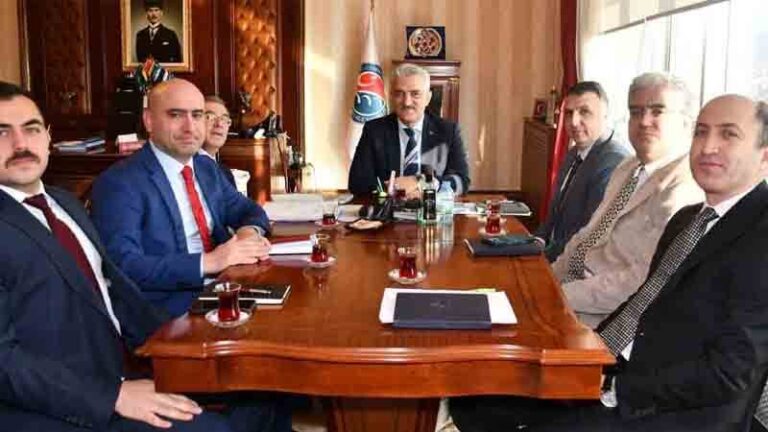 Makas başkanlığında projeler değerlendirildi