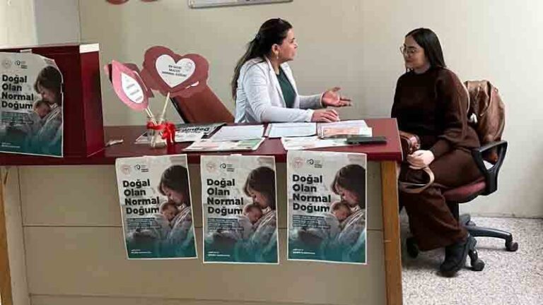 Doğal olan normal doğum standı açıldı