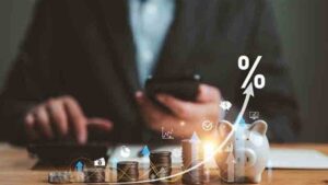 Aylık en yüksek reel getiri BIST 100 endeksinde oldu