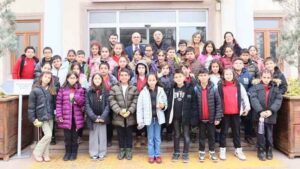 Çocuklar, çevresine sahip çıkıyor