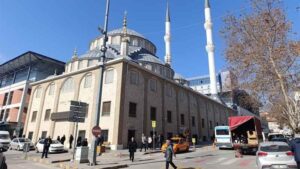 Çarşı Camii’ne fahiş fatura!