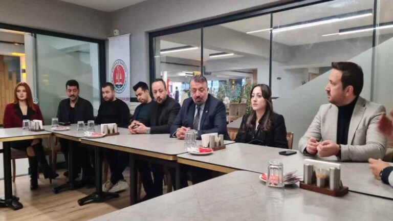 Baro Başkanı Zeki: “Toplumsal fayda sağlayan bir kurumuz”