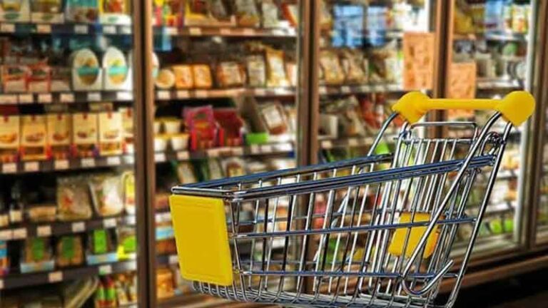 Ticaret satış hacmi arttı