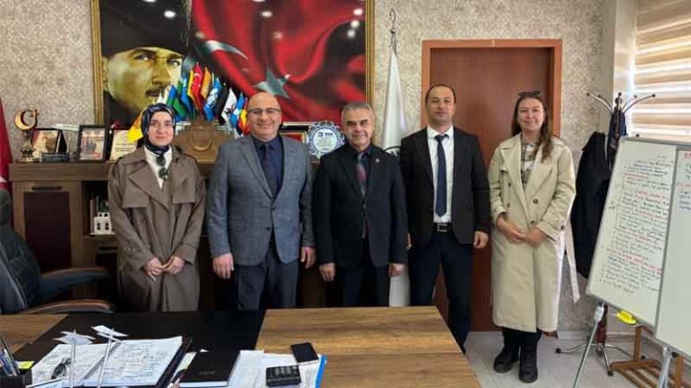 Sulakyurt’ta yaşlılara sıcak yemek ulaştırılıyor