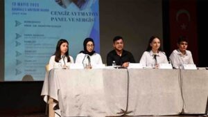 Liselilerden Cengiz Aytmatov paneli