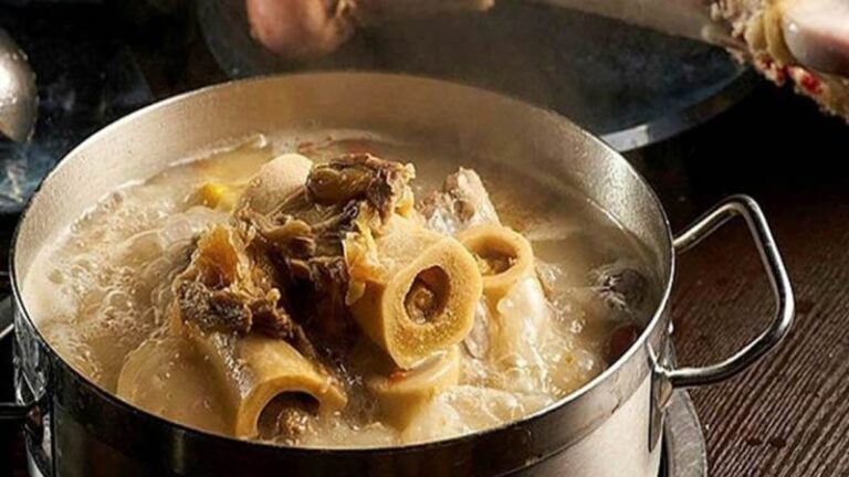 Ahılı Köyü’nün bu yemeği damak çatlatıyor