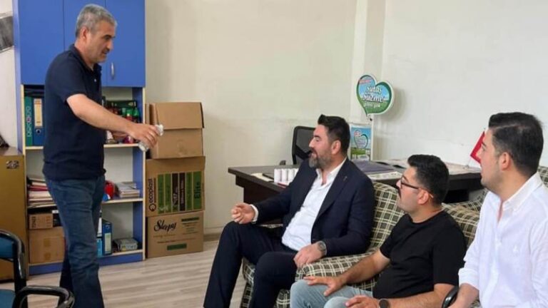 Özaydın: “Sanayi esnafı, milletin çatısını taşıyan kolondur”