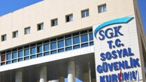 SGK’dan 9 bin lira borç uyarısı!
