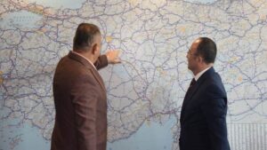 Öztürk, Karayolları ile Kırıkkale projelerini görüştü