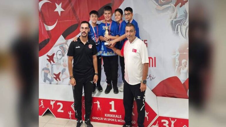 Dart müsabakaları büyük heyecana sahne oldu
