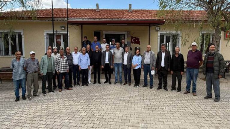 Milletvekili Kaplan, köylerin sorunlarını dinliyor